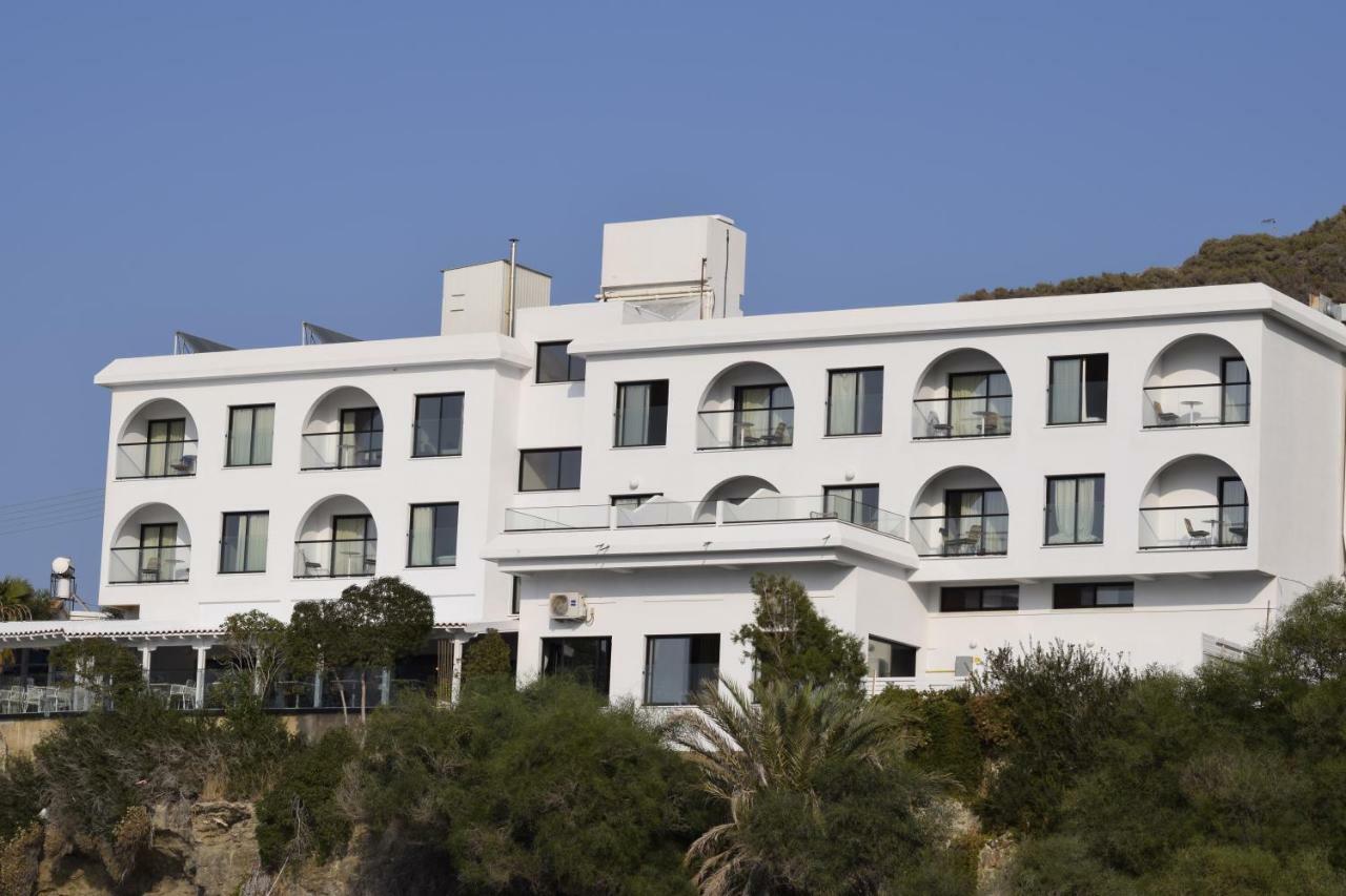 E.J. Pyrgos Bay Hotel Exterior foto